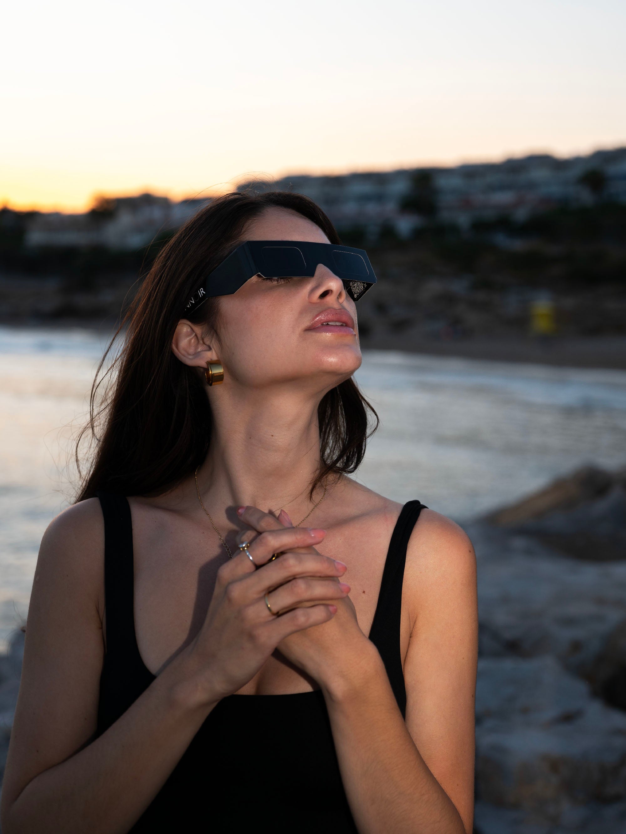 SUNNOIR Solar Eclipse Glasses - Totality Jet Black