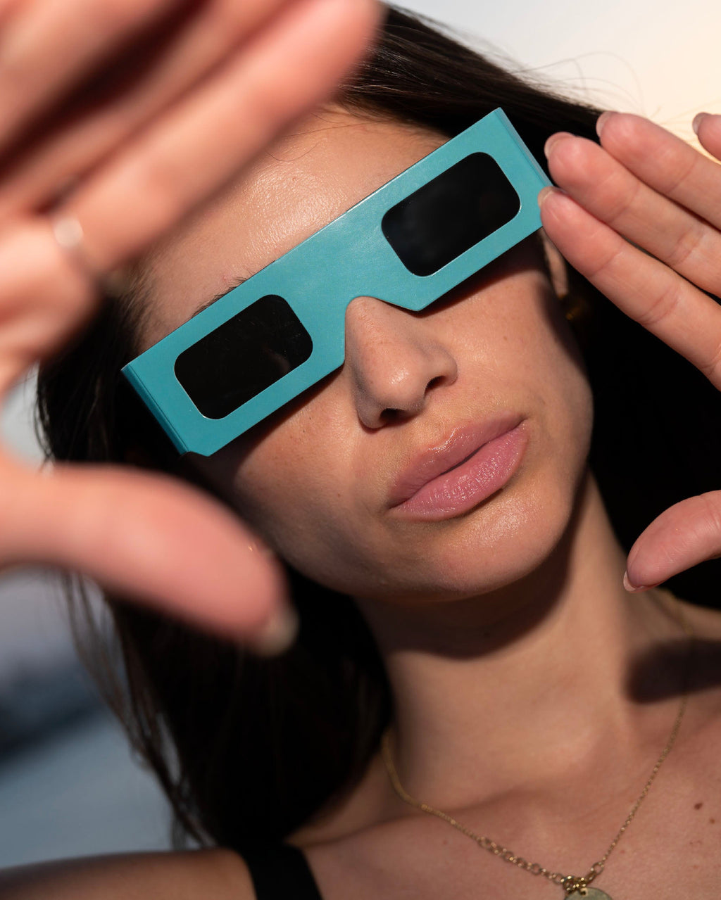 SUNNOIR Solar Eclipse Glasses - Aurora Teal